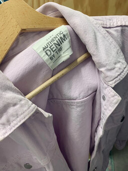 Světle fialová riflová bunda ZARA vel. M/L - 3