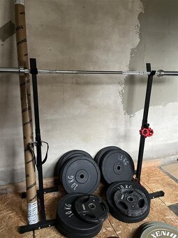Vybavení na silový trénink - osa, kotouče, lavice atd. - 3