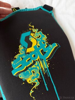 Detsky chranič páteře paterak Scott vel.  S - 3