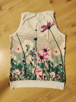 Majerka - dámské tričko vel. M (38-40) - 3