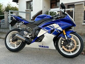 Yamaha R6 2009 - 3
