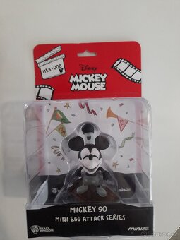 sběratelské figurky Mickey Mouse 90 mini EGG Attack Series - 3