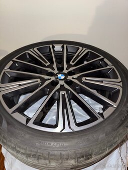 Kola BMW X1 X2 iX1 U11 20" Multi-spoke 869 pneu Pirelli - 3