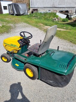 Zahradní traktor YARD-MAN 4660L - 3