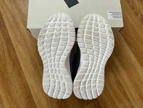 Sportovní boty zn. Adidas - vel. 35 - 3