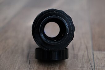 Revuenon MC 200mm f/3.5 - (M42) - 3