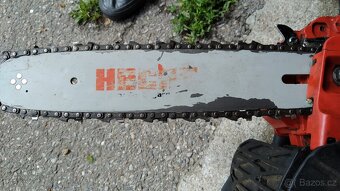 Benzínová řetězová pila HECHT 927 - 3
