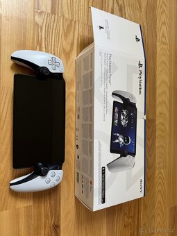 Playstation portal - 3