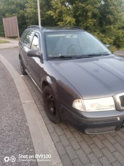 Škoda Octavia 16.75kw.tour na LPG.rok2008 - 3