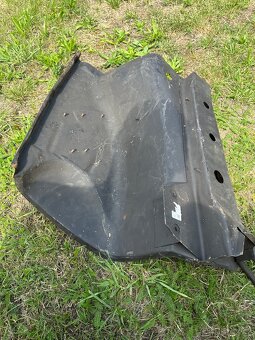 Škoda favorit klobouky tlumičů - 3