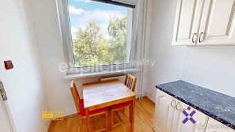 Prodej bytu 2+1 62 m2, Zlín - Slunečná, ev.č. 02342 - 3