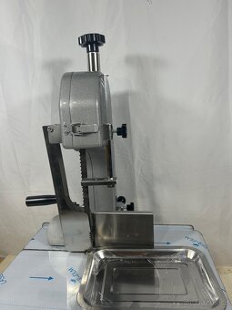 Elektrická pásová pila na maso 650W - 3