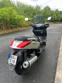 Yamaha Xmax 125i - 3