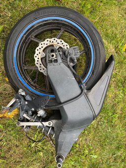 Kyvna vidlice na Kawasaki Zx10R Ninja 08-10 - 3