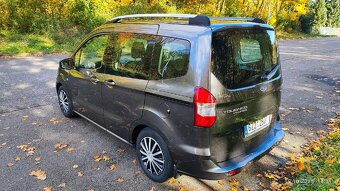 Ford tourneo courier 74kw - 3