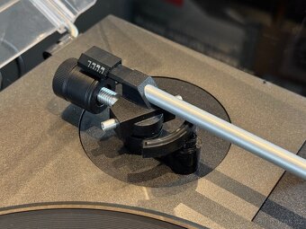 Tesla NC 300 Gramofon - 3