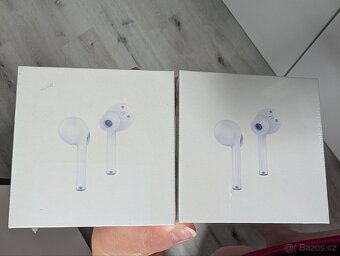 TW40 Wireless Earphones - 3