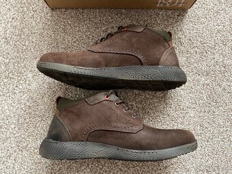 Nové pánské kožené podzimní/zimní boty Baťa - č. 42 - 3