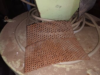 Šrotovnik na obilí - 3