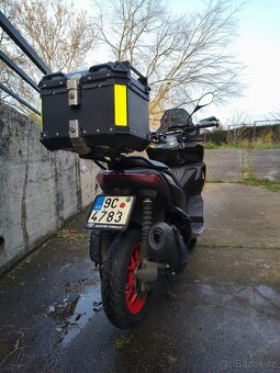 Aprilia SR GT 125 - 3