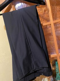 Oblek KOUTNÝ vel. 62 - 3