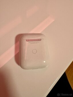 Apple Airpods 2. generace (2019) - 3