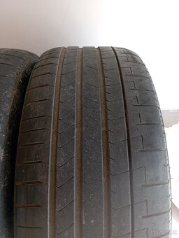 275/40 R22 107Y Pirelli PZERO - 3