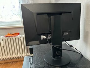 PC Dell + monitor Eizo 24 palců - 3
