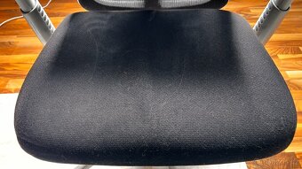 Kancelářská židle Haworth Zody (původní cena 34 200 Kč) - 3