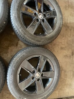 Originál alu kola Škoda Superb 205/55/16 et48 letní - 3