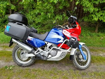 Honda XRV 750 AFRICA TWIN RD07 - 3