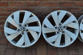 5x112 R17 Hliníkové disky Originál VW Golf 8 - 3