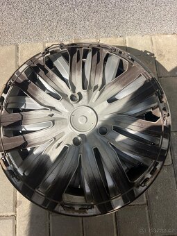 Poklice na Volkswagen Golf, Passat, Touran R16 - 3