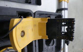 Rotační laser Dewalt - 3