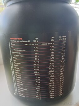 Novy iontovy napoj GymBeam FueRide 800g - 3