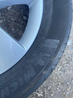 Hliníková kola Škoda Scala 205/55R16 - 3
