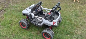 Dětské elektrické autíčko 4x4 - 3
