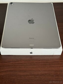iPad Air 13" M2 (2024) 128GB - DPH - 3