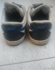 Tenisky Nike vel. 25 - 3