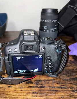 Canon EOS 750D DSLR - 3