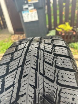 Alu kola, zimni gumy Altenzo 205/55/16 et37 - 3