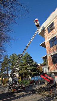 Pronájem - pracovní plošina 18 m - 3