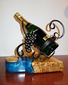 Masivní epoxidový stojan na šampaňské či víno - 3