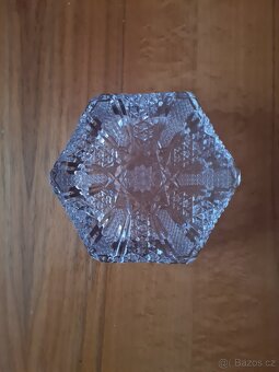 Popelník broušený - 3