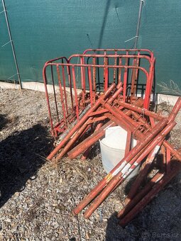 prodám kovové bedny,gitterboxy a ohrádky - 3