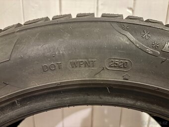 Zimní pneu 215/55/R17 - 3
