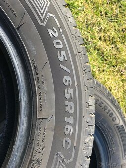 Pneu 205/65/16C - 3