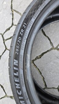 Letní pneu 2x Michelin pilot sport 4s 285/30/21 - 3