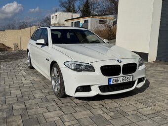 BMW F11 530d xDrive 190kw Full vybava - 3