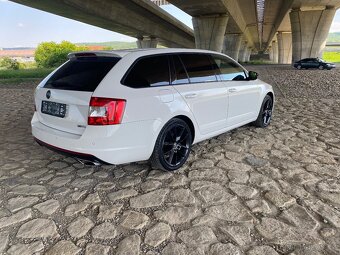 Škoda Octavia RS Challenge 162 kw - 3